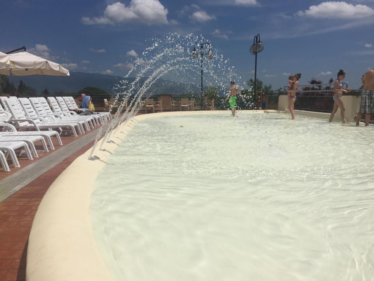 Villa Norcenni Aparthotel Figline Valdarno Eksteriør bilde